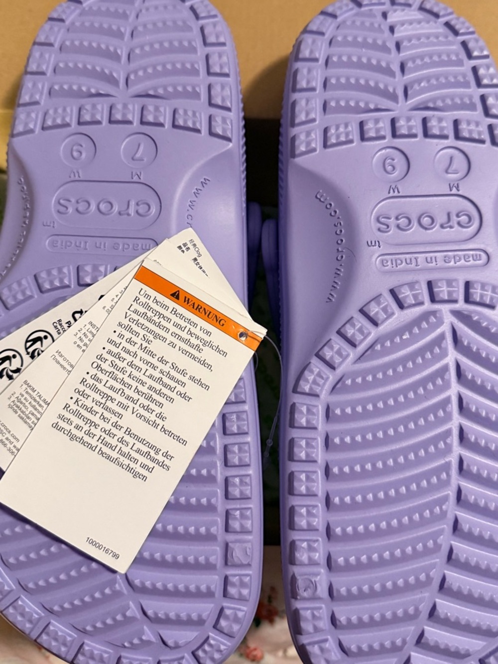 Adult Unisex Classic Comfort Clogs - Lavender - Picture 3 of 5